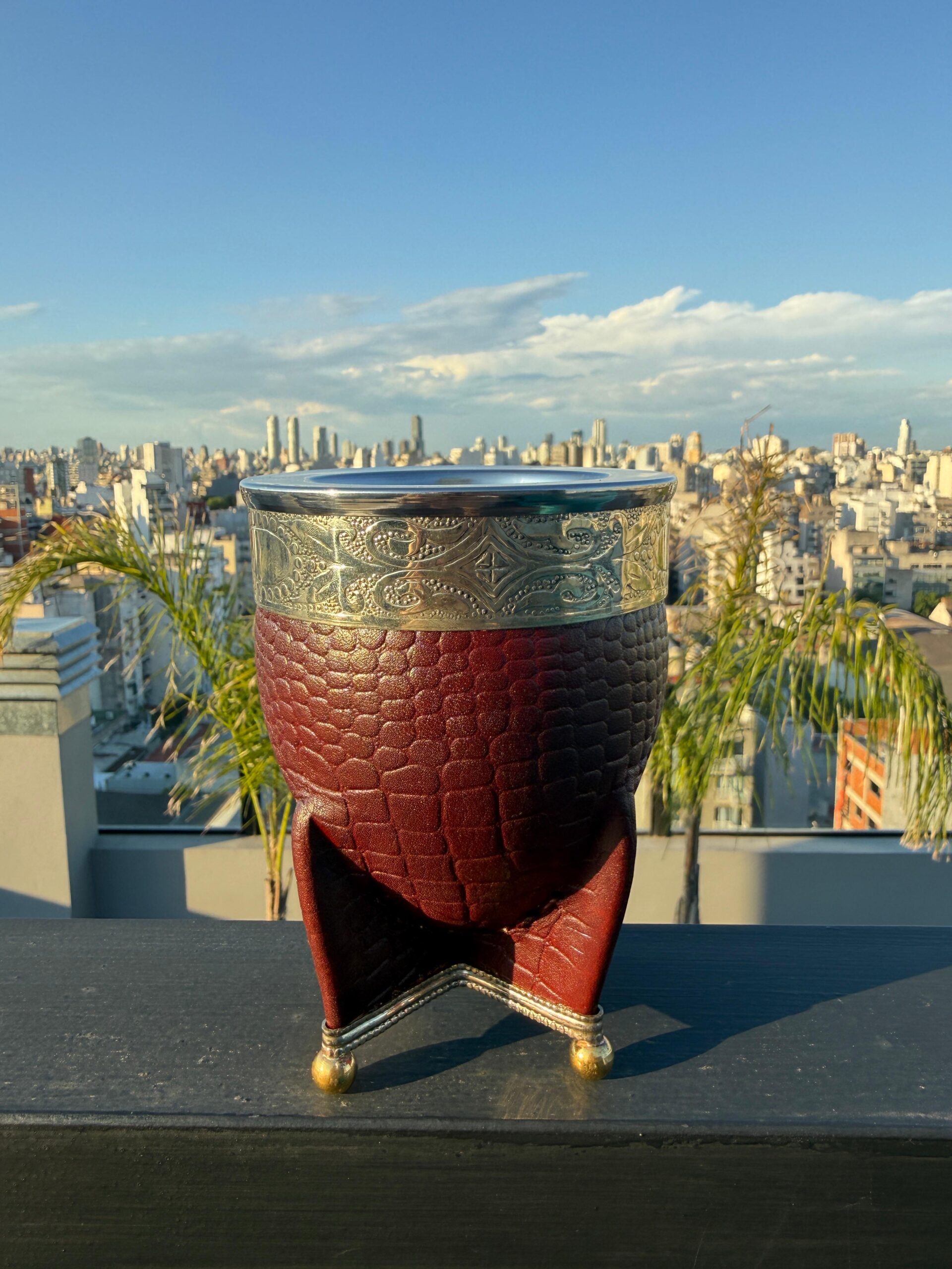 Mate imperial croco con base y bolitas